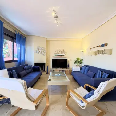 Sale of middle floor apartment in Casares Playa