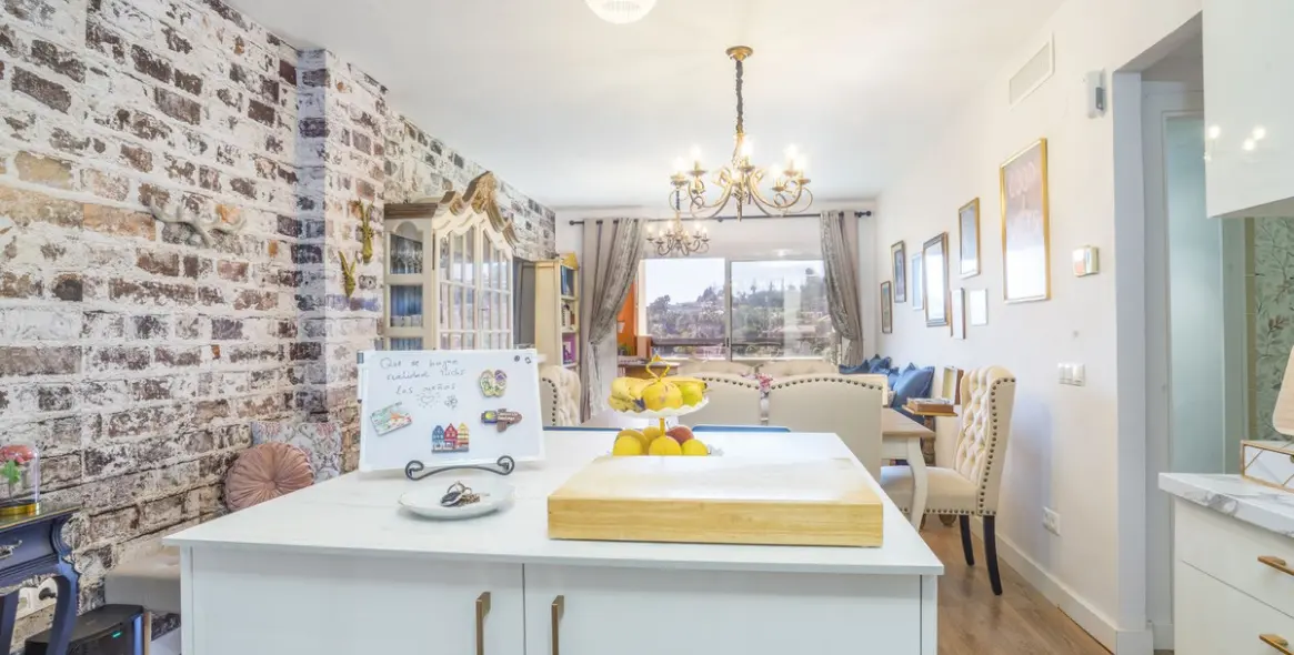 Продажа апартаментов на среднем этаже в Reserva de Marbella 7