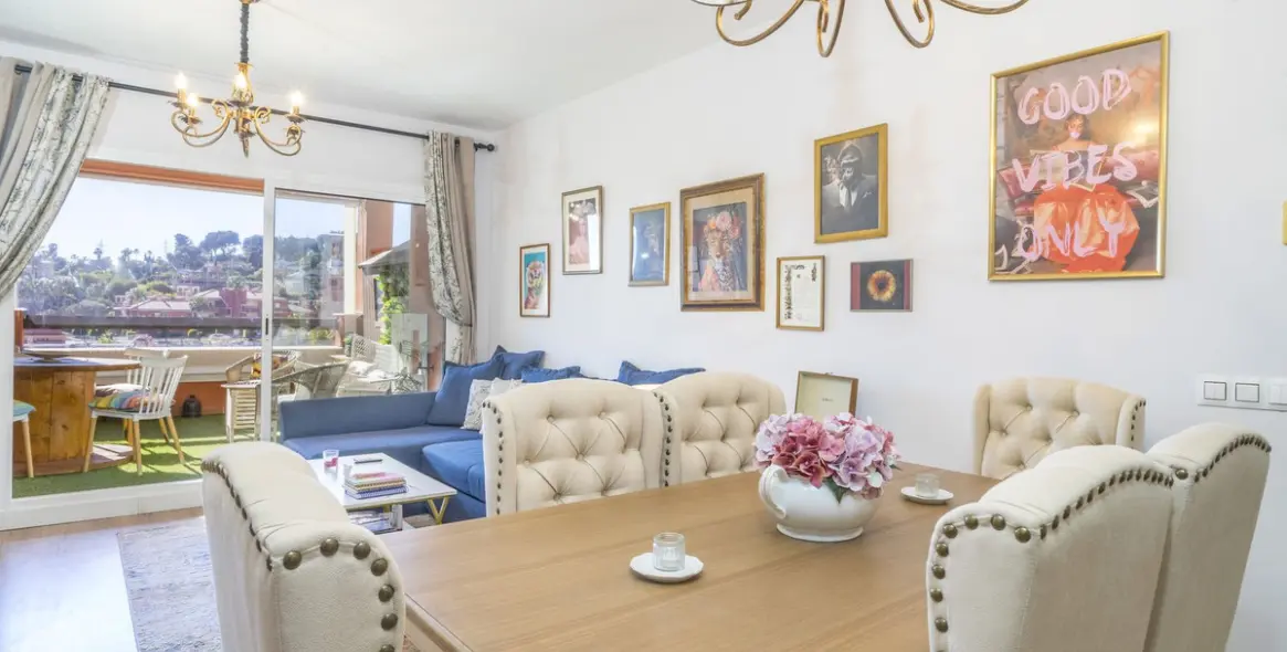 Продажа апартаментов на среднем этаже в Reserva de Marbella 12