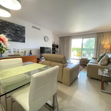 Sale of ground floor apartment in Estepona