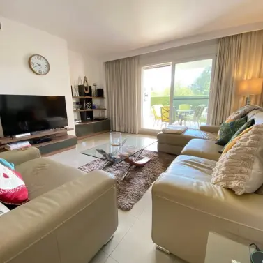 Sale of ground floor apartment in Estepona