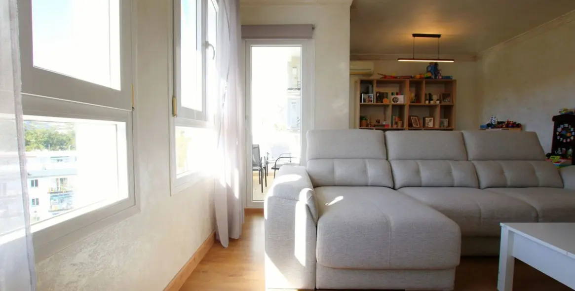 Продажа апартаментов на среднем этаже в Nueva Andalucía 5