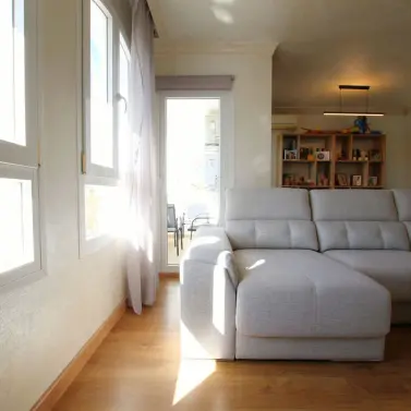 Продажа апартаментов на среднем этаже в Nueva Andalucía