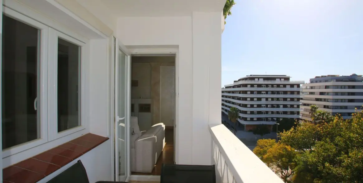 Продажа апартаментов на среднем этаже в Nueva Andalucía 6