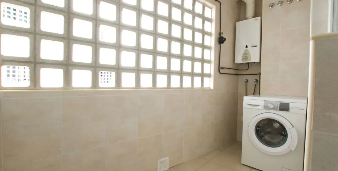 Продажа апартаментов на среднем этаже в Nueva Andalucía 9