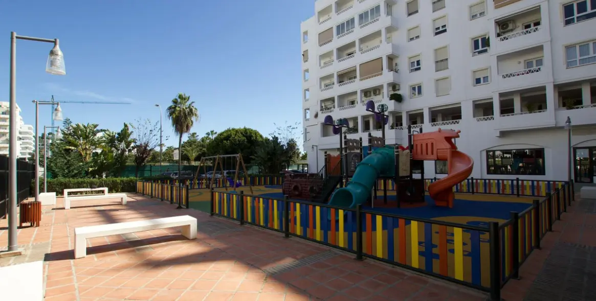 Продажа апартаментов на среднем этаже в Nueva Andalucía 44