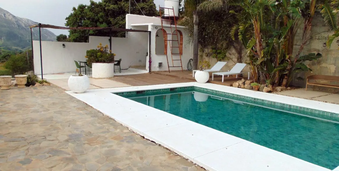 Продажа финки в Monda 3