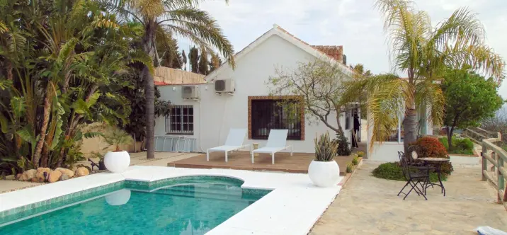 Продажа финки в Monda 4