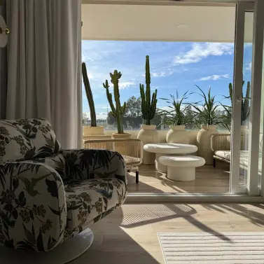 Продажа апартаментов на среднем этаже в La Campana