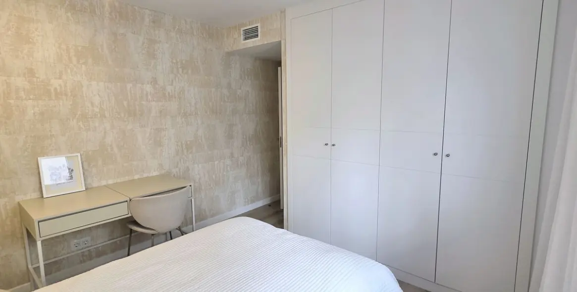 Продажа апартаментов на среднем этаже в La Campana 19