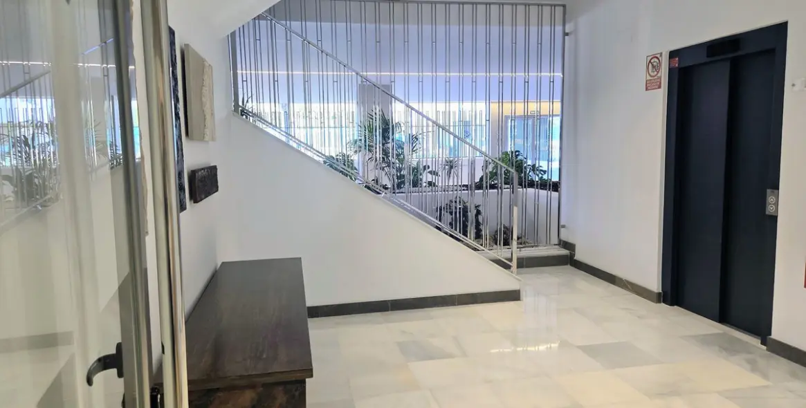 Продажа апартаментов на среднем этаже в La Campana 37