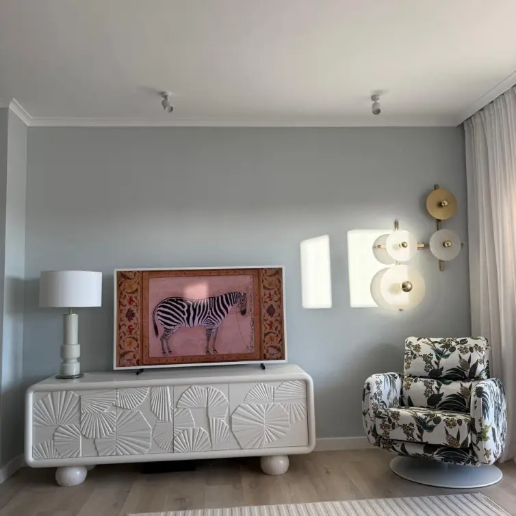 Sale of middle floor apartment in Nueva Andalucía