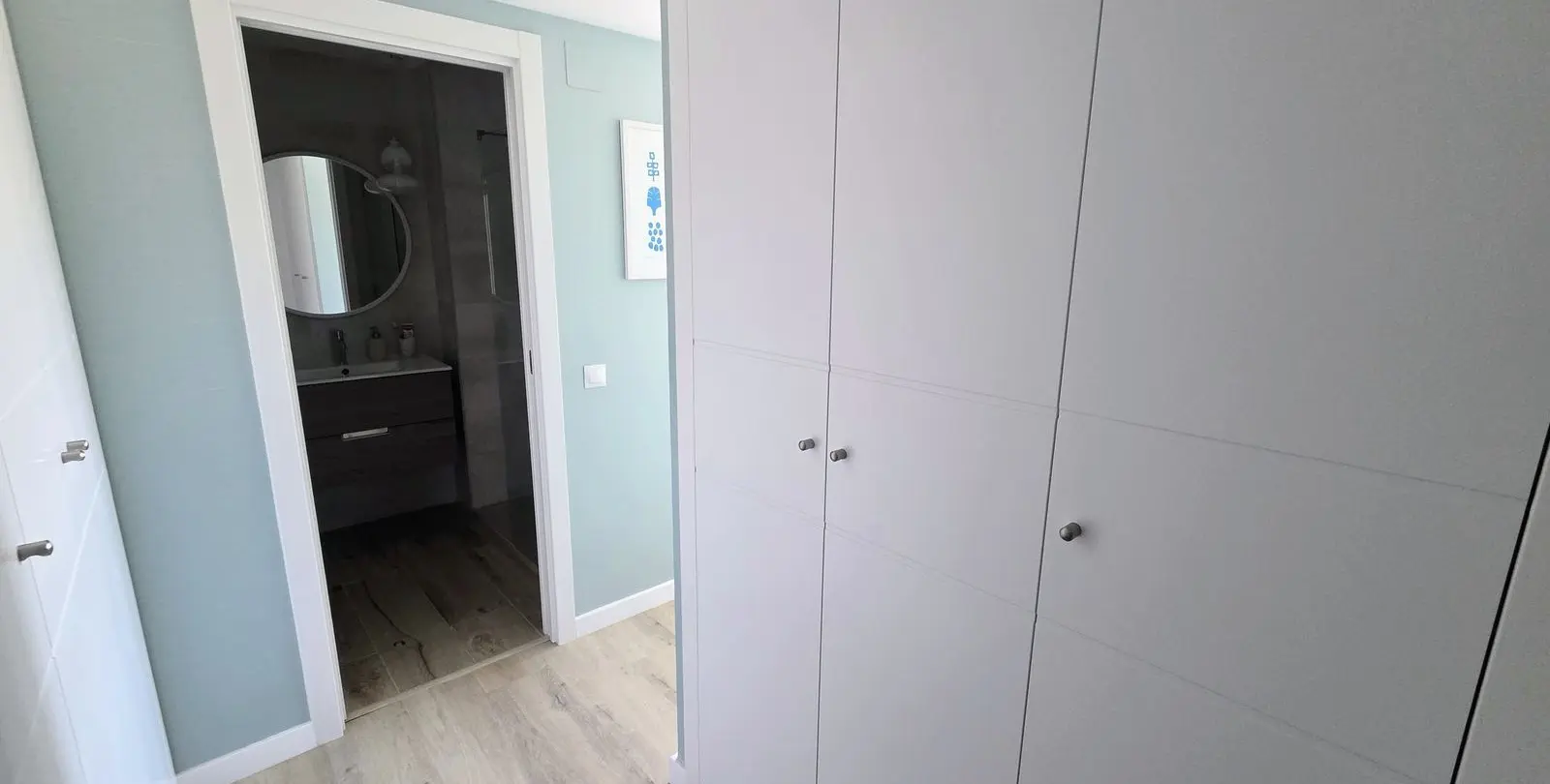 Sale of middle floor apartment in Nueva Andalucía 15
