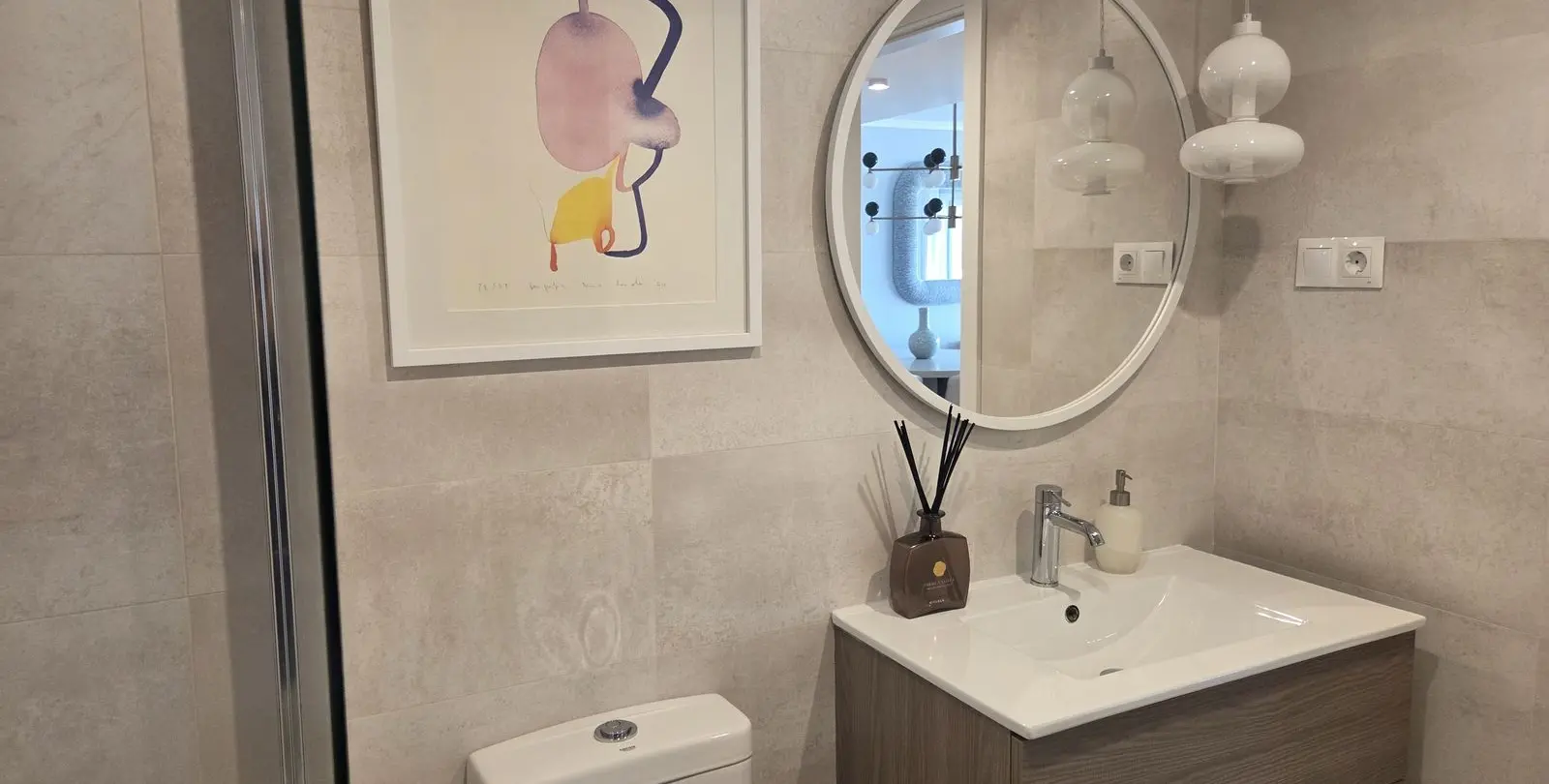 Sale of middle floor apartment in Nueva Andalucía 21