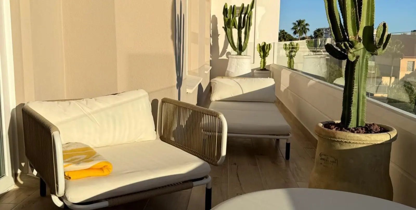 Sale of middle floor apartment in Nueva Andalucía 27