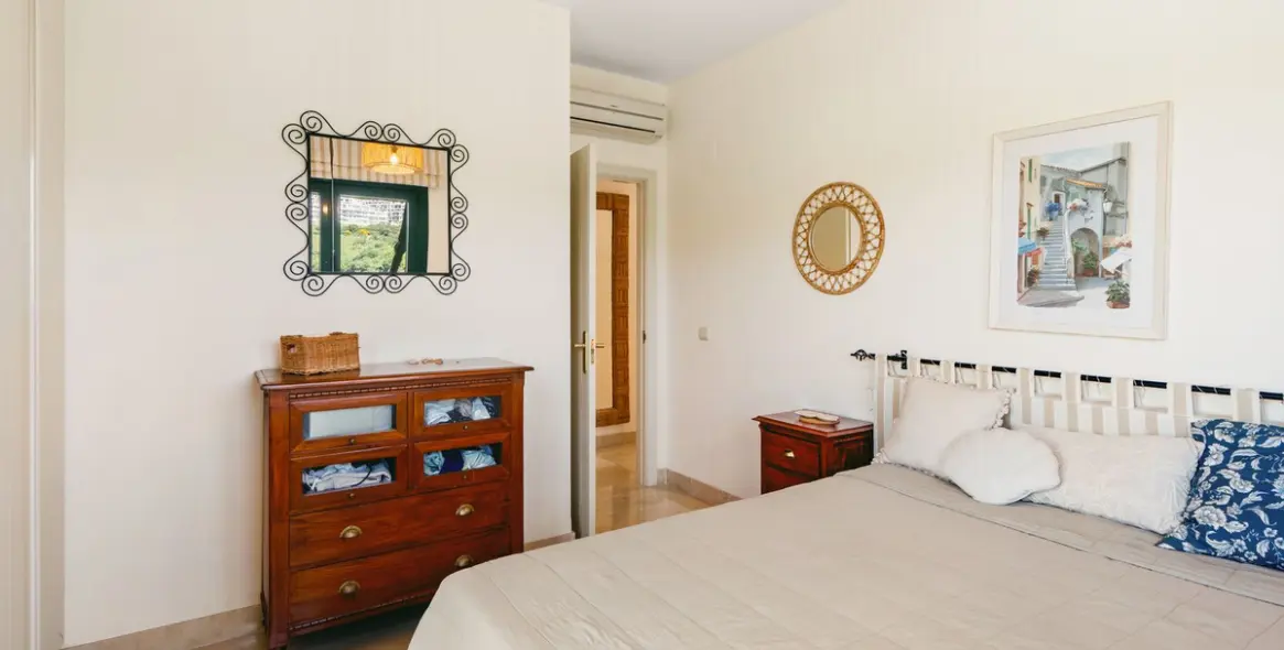 Продажа пентхауса в Calahonda 10