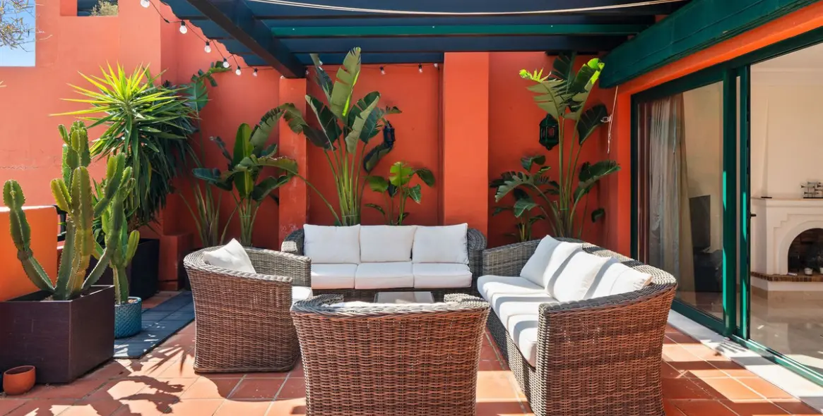 Продажа пентхауса в Calahonda 18