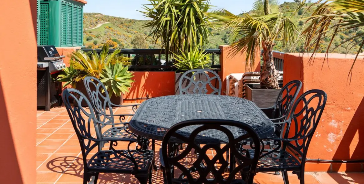 Продажа пентхауса в Calahonda 19