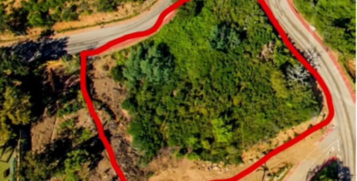 Продажа  жилого участка в La Mairena 4