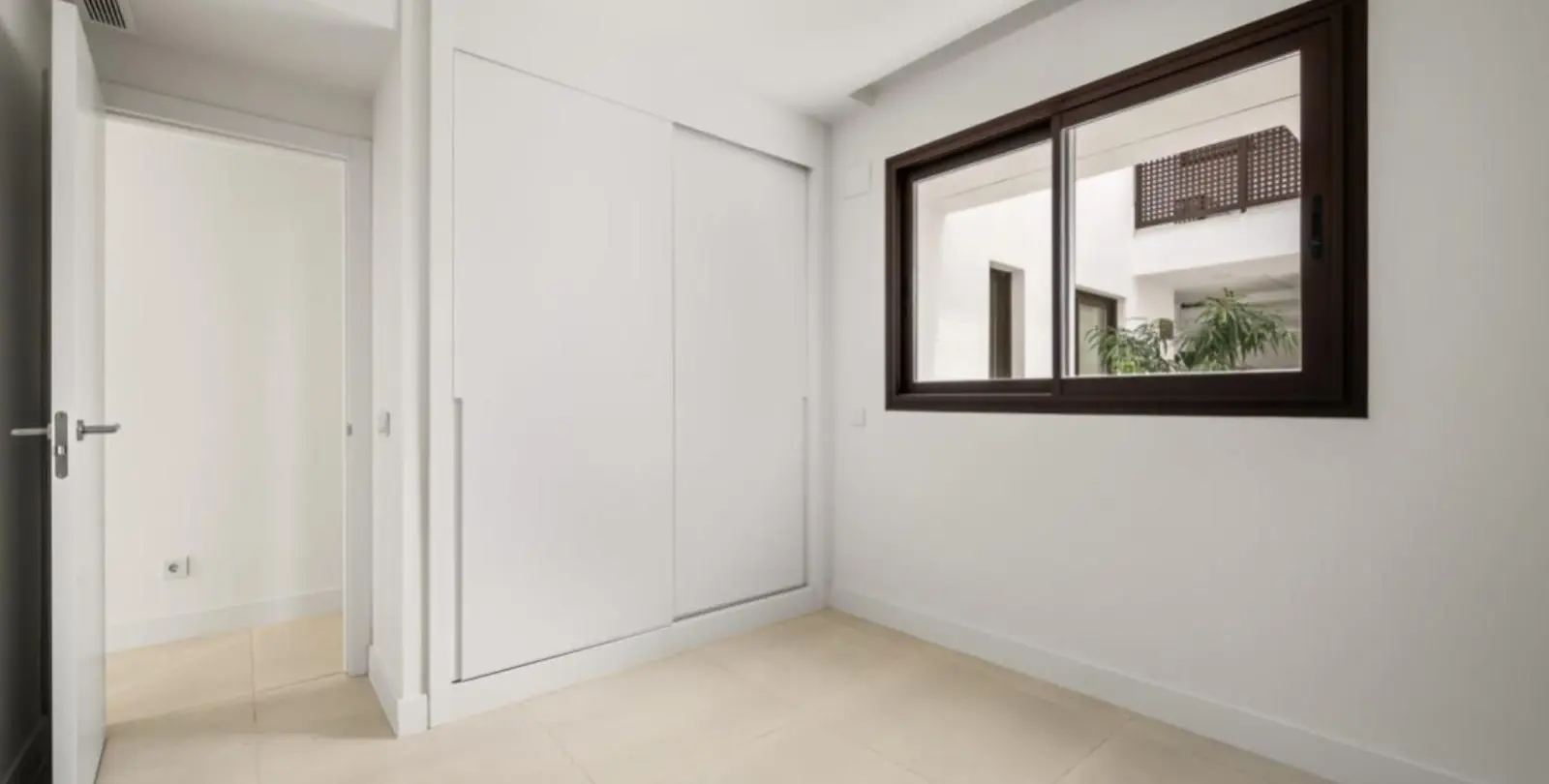 Venta de apartamento en planta baja en Fuengirola 11