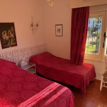 Продажа  отдельно стоящей виллы в Estepona