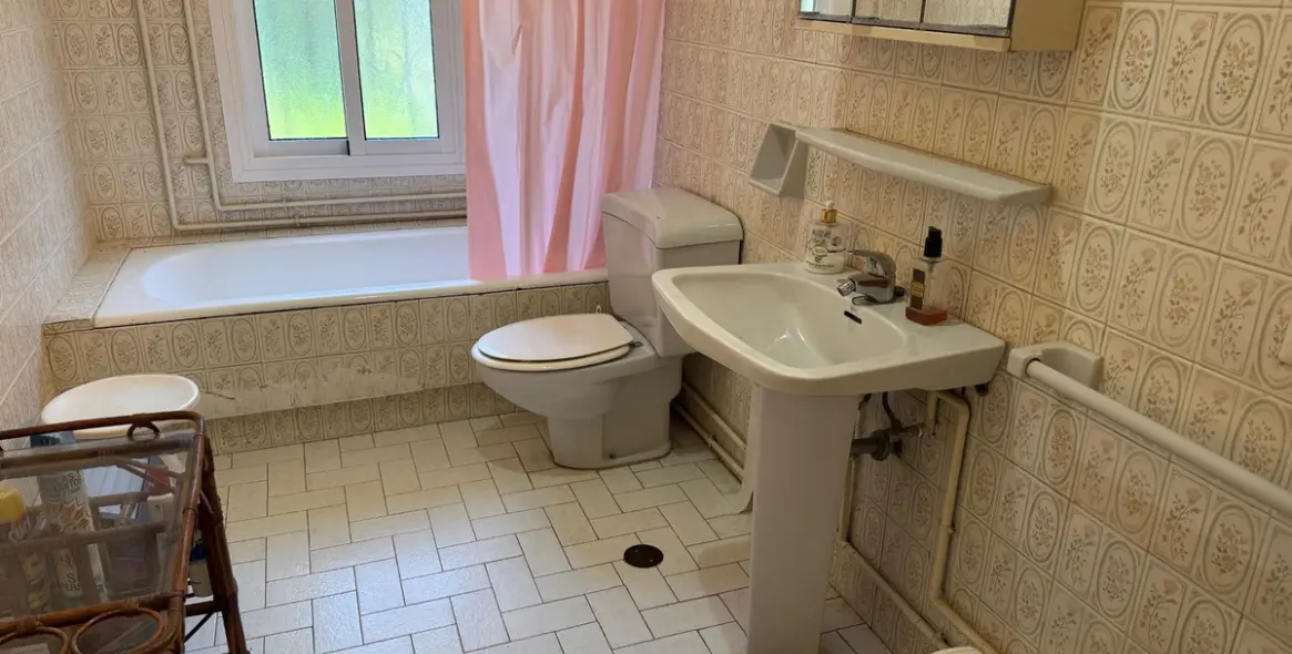 Продажа  отдельно стоящей виллы в Estepona 8