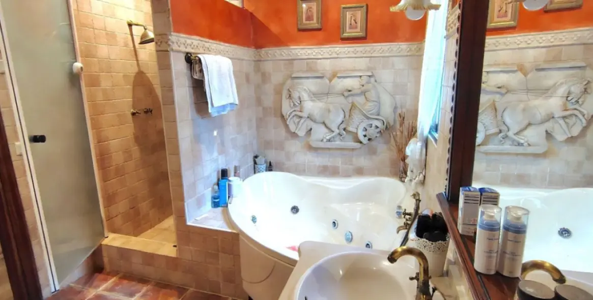 Продажа  отдельно стоящей виллы в Río Real 7