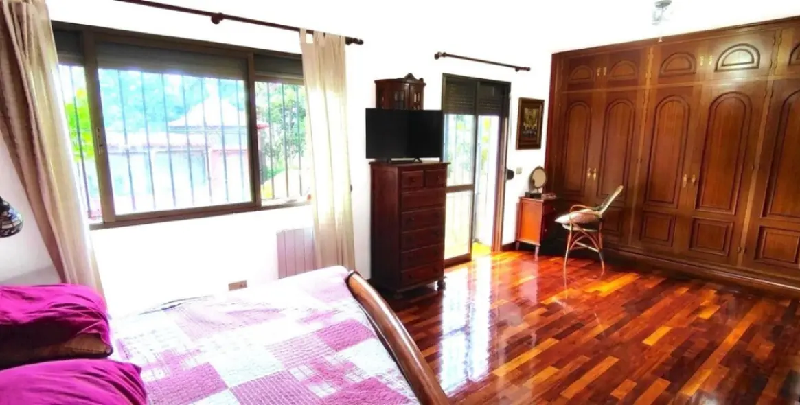 Продажа  отдельно стоящей виллы в Río Real 12