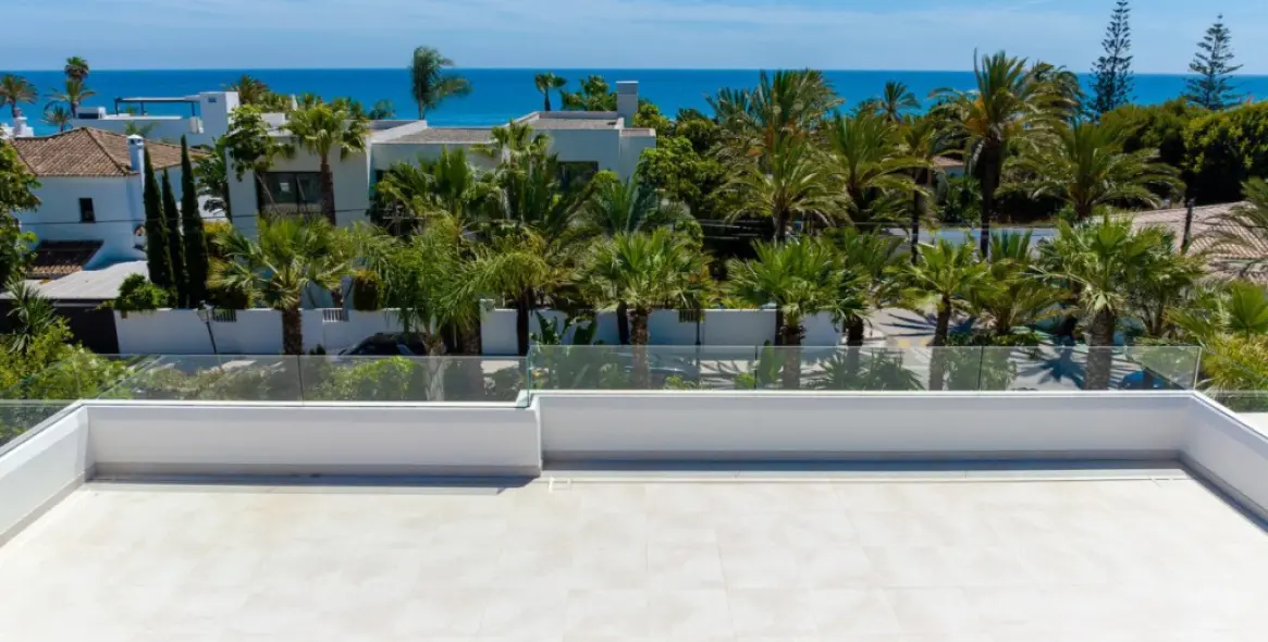 Продажа  отдельно стоящей виллы в Marbesa 2