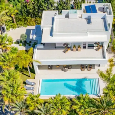 Продажа  отдельно стоящей виллы в Marbesa