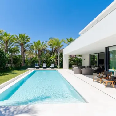 Продажа  отдельно стоящей виллы в Marbesa