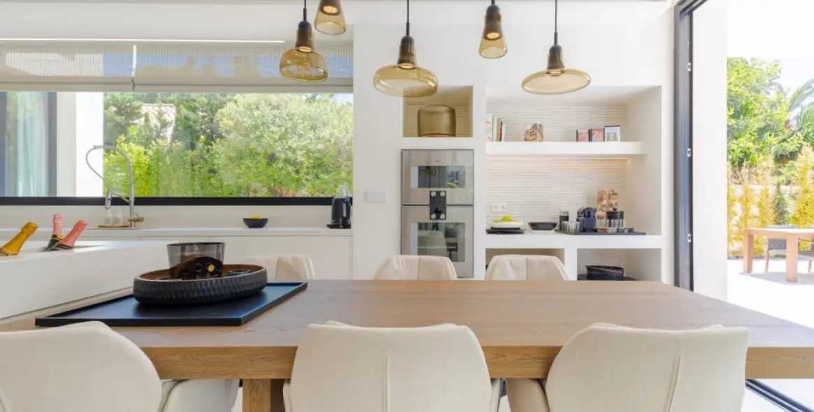 Продажа  отдельно стоящей виллы в Marbesa 10