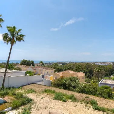 Продажа  отдельно стоящей виллы в El Paraiso