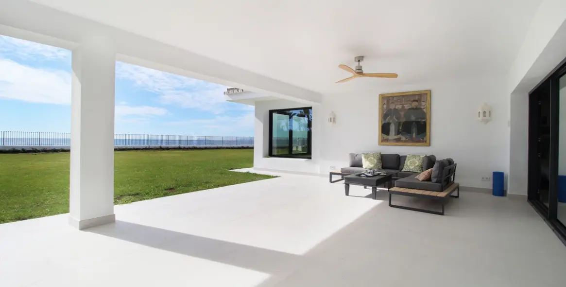 Продажа  отдельно стоящей виллы в Guadalmina Baja 6