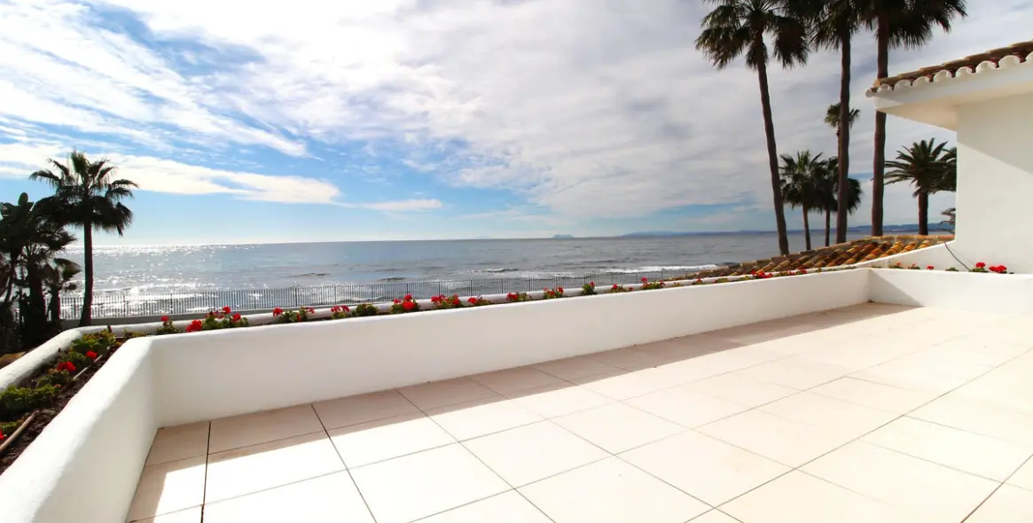 Продажа  отдельно стоящей виллы в Guadalmina Baja 7