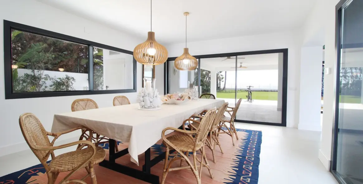 Продажа  отдельно стоящей виллы в Guadalmina Baja 9