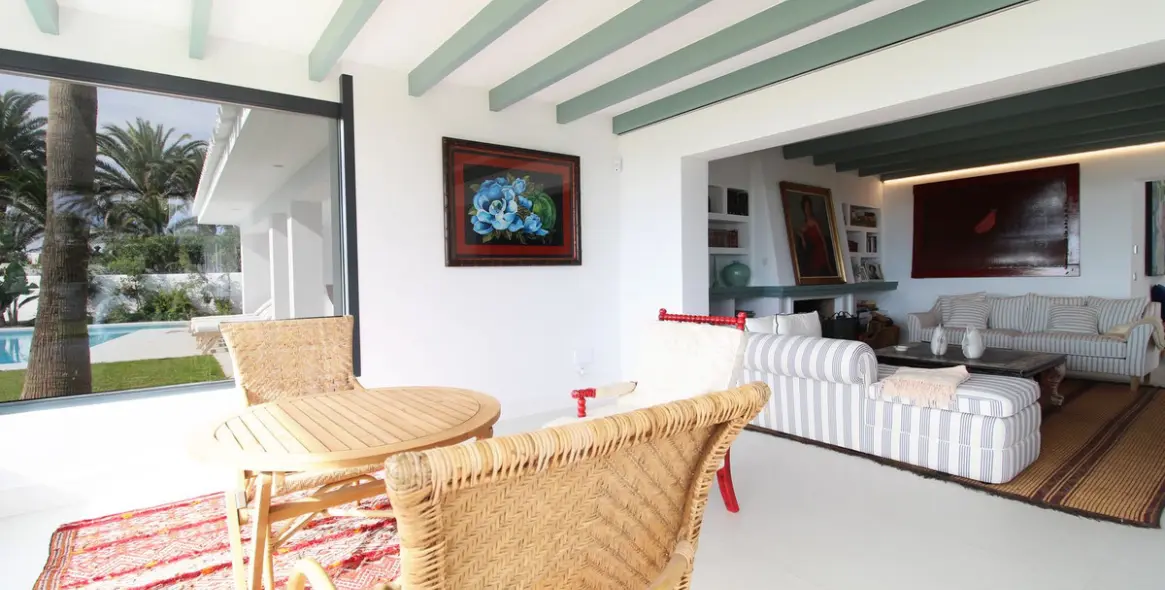 Продажа  отдельно стоящей виллы в Guadalmina Baja 10