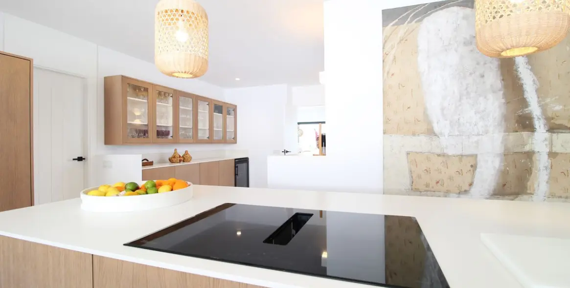 Продажа  отдельно стоящей виллы в Guadalmina Baja 11