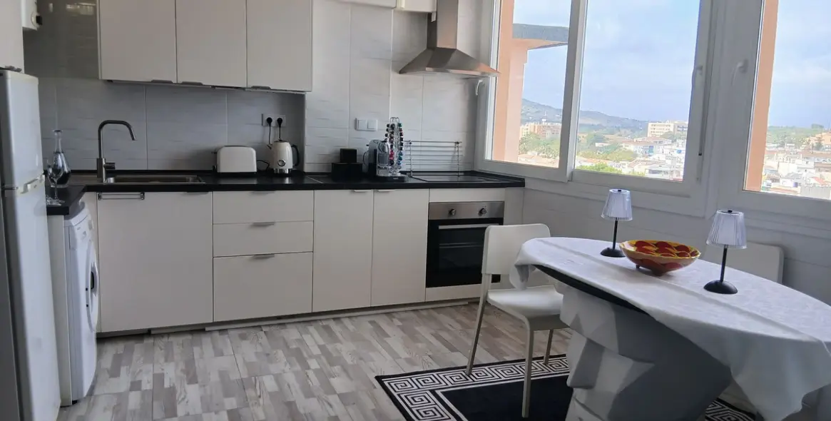 Short-term rent of penthouse in Torremolinos 10