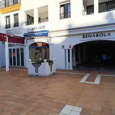 Long-term rent of bar in Puerto Banús