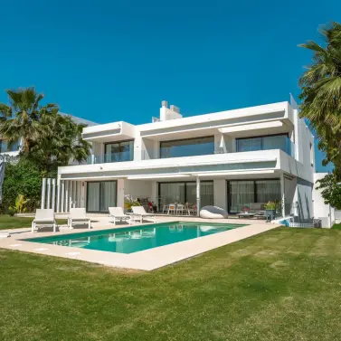 Долгосрочная аренда  отдельно стоящей виллы в Cancelada