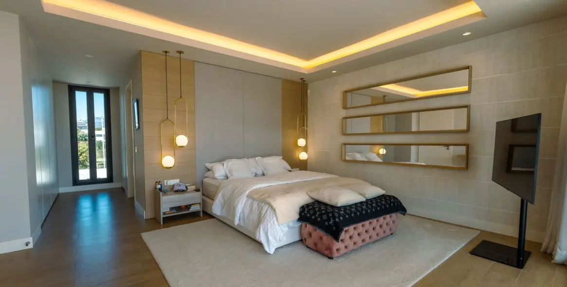 Alquiler a largo plazo de villa independiente en Cancelada 25