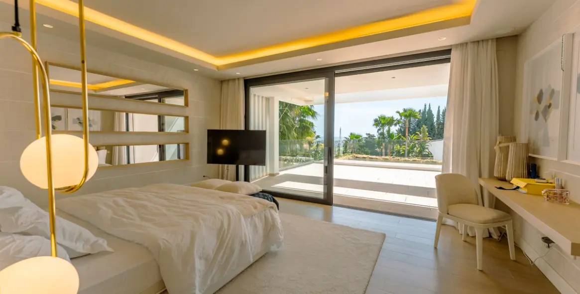 Alquiler a largo plazo de villa independiente en Cancelada 27