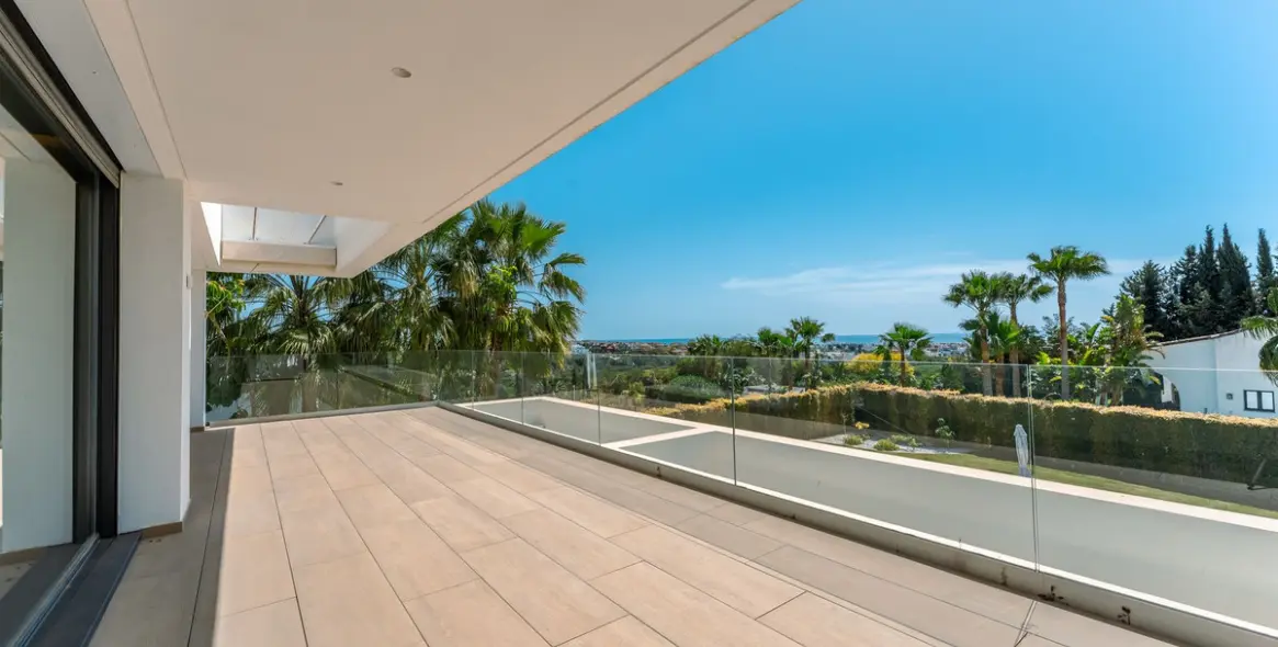 Alquiler a largo plazo de villa independiente en Cancelada 39