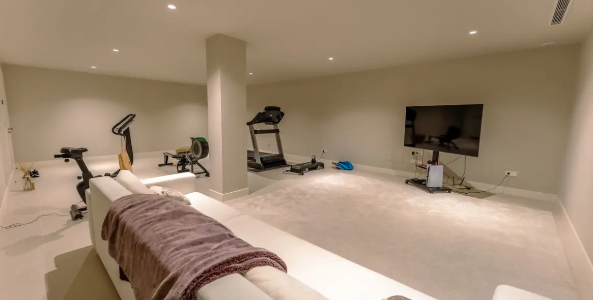 Alquiler a largo plazo de villa independiente en Cancelada 43