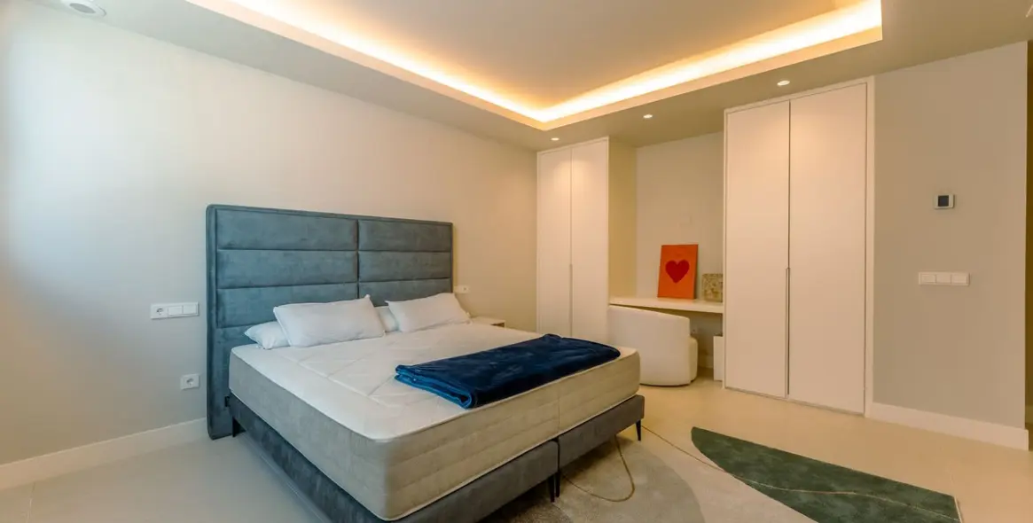 Alquiler a largo plazo de villa independiente en Cancelada 45