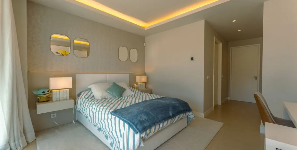 Alquiler a largo plazo de villa independiente en Cancelada 50