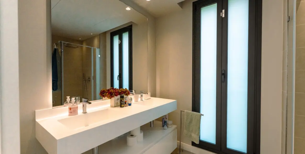 Alquiler a largo plazo de villa independiente en Cancelada 52