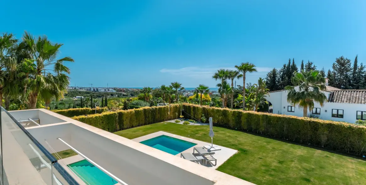 Alquiler a largo plazo de villa independiente en Cancelada 54