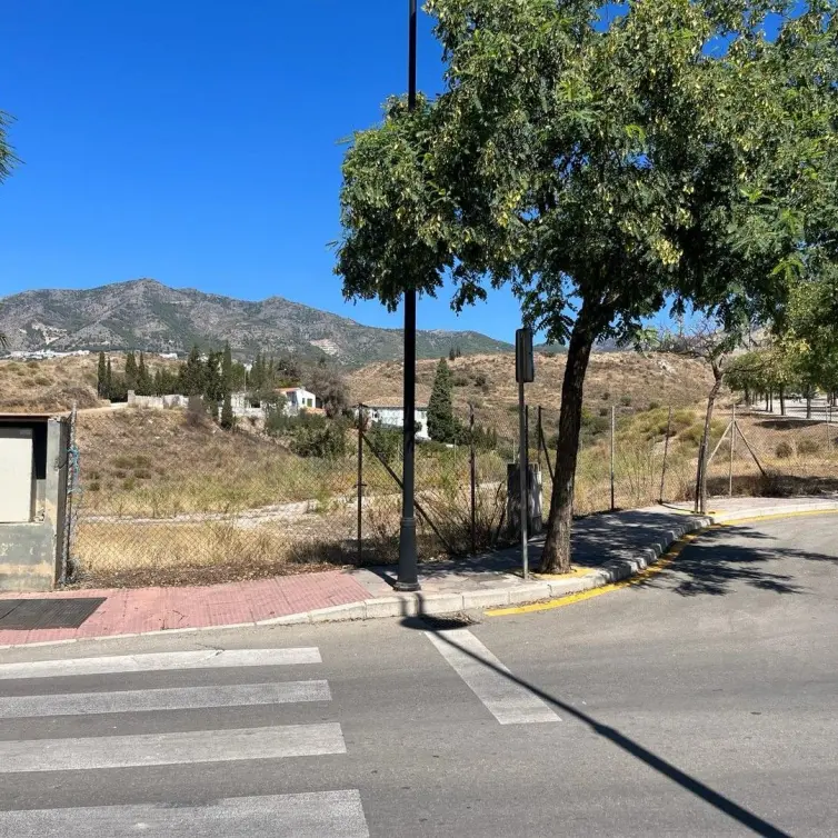 Sale of commercial plot in Los Pacos